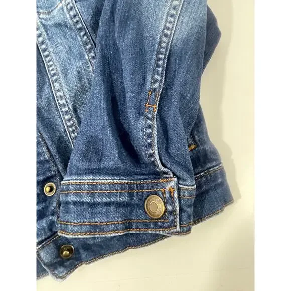 Garnet Hill Kids Jean Jacket with Embroidered Flowers Size Large - Picture 7 of 16